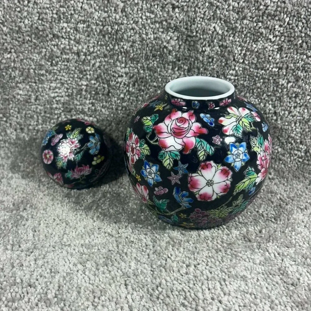 Ginger Jar Black Millefleur Floral Porcelain Chinoiserie Small 5in
